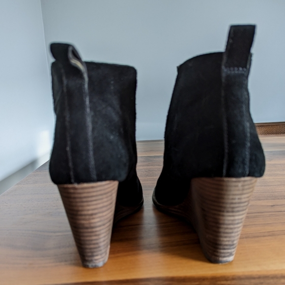 LUCKY BRAND - Suede Booties - Picture 3 of 6